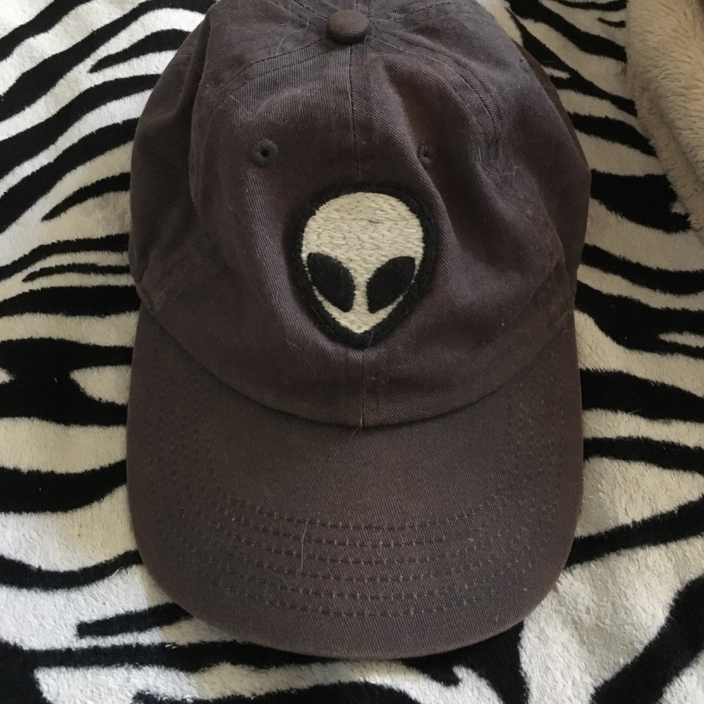 Brandy Melville dark brown cap with white/black alien patch